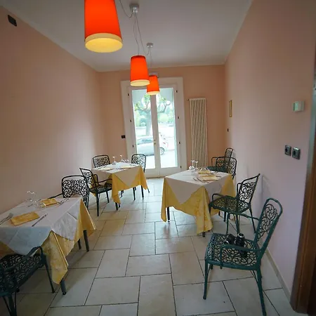 Sole Hotel 3*